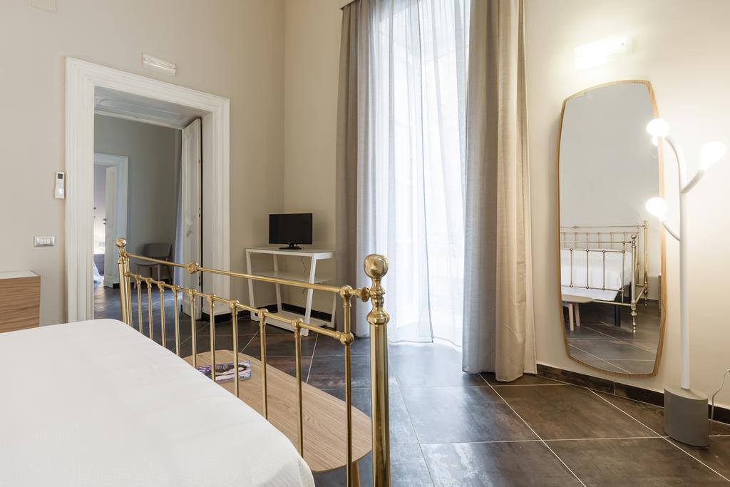 Parthenope Apartment By Wonderful Italy Naples Exterior photo